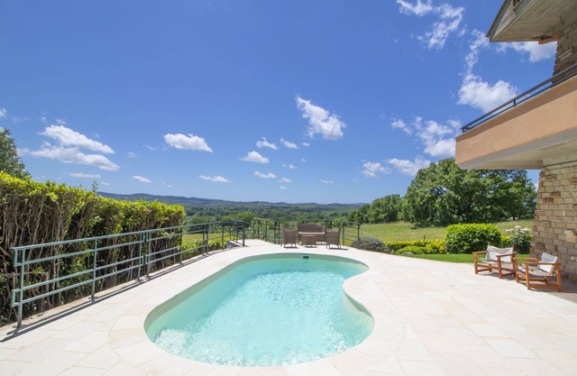 Maison de vacances privée avec climatisation, WIFI, piscine privée, TV, terrasse, parking