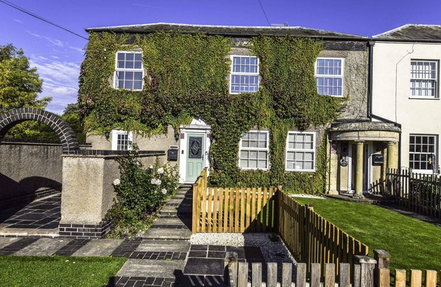 Stunning & Quiet 1 Bedroom Apartment on the outskirts to Ruddington, Nottingham