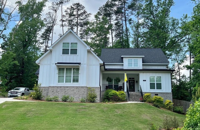 Stunning Retreat for Masters Guests! Only 7 miles from the Augusta National!