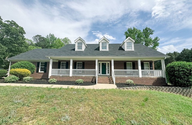 Stunning Sanford home with privacy and a beautiful view.