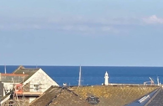 Un beau chalet en pierre - vue mer, emplacement village, proche des plages