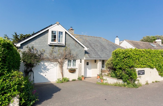 Cottage vue mer, à 3 min à pied de la plage de Polzeath, 8 couchages, parfait pour les familles