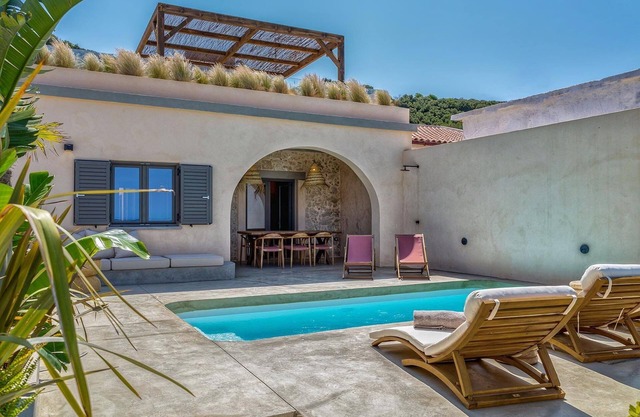 Stunning Seafront Crete Villa | Villa Evander | Private Heated Pool | Panoramic Sea Views | Outdoor Dining Area & BBQ | 3 Bedrooms | Kalyves