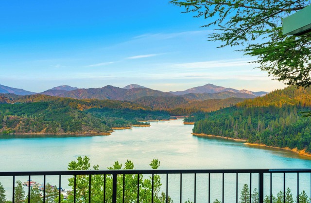 Stunning Shasta Lake Views: Elegant 4BR Home with Decks & Game Room