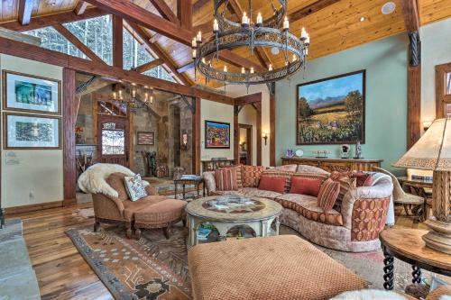 Stunning Ski-InandSki-Out Mtn Retreat in Telluride!