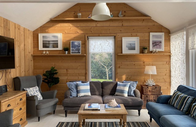 Superbe chalet familial en bord de mer, à 1 minute de la plage pour 12 personnes