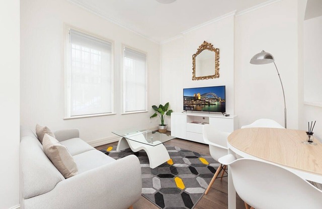 SUPERBE SYDNEY HOME 1