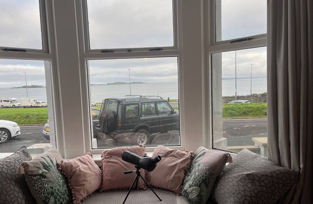 Stunning three bed apartment, uninterrupted sea view, walk everywhere, Portrush