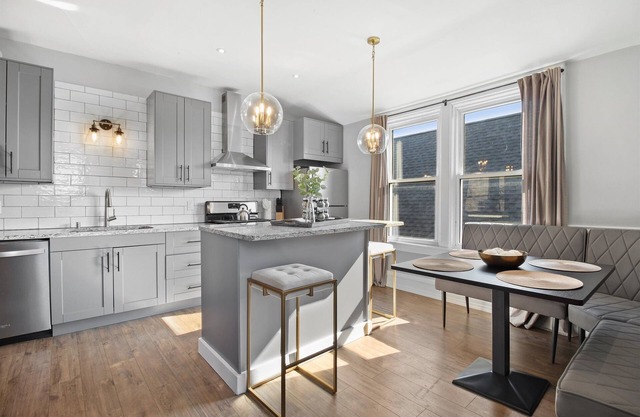 Modern and Luxurious Milwaukee Home Centrally Located Near Local Amenities!