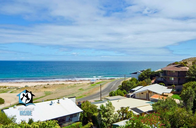 PetLet 12: une vue imprenable et Reno'd Beach Chic