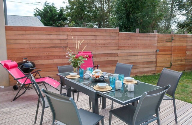 Merveilleuse maison de vacances pour 6 personnes avec WIFI, TV, terrasse, animaux admis et parking