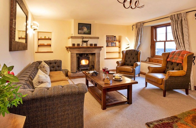 Stunning villa for 8 people with WIFI, TV and parking