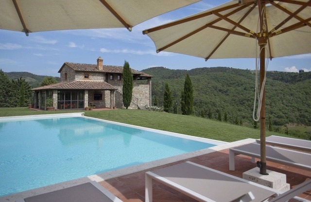 Belle maison de vacances avec climatisation, WIFI, piscine privée, TV, patio et vue panoramique