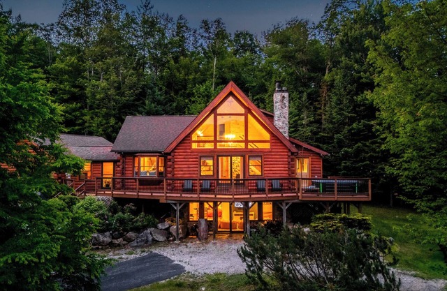 StunningViewsfromHotTub|5mintoSundayRiver|GameRoom