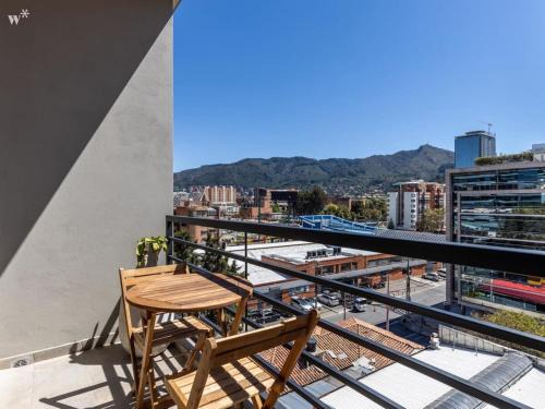 Stylish 1BR with Great View in Chico
