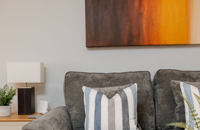 Stylish 2 bed apartment at Smeaton Court, Newbury