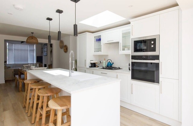 Stylish 2 Bed City Stay