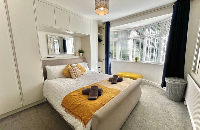 Maison-Confort-Salle de bain privée séparée-Vue sur Rue-Cross Avenue