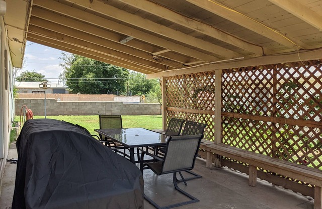 Stylish 3 Bedroom 2 bath home for the whole family.