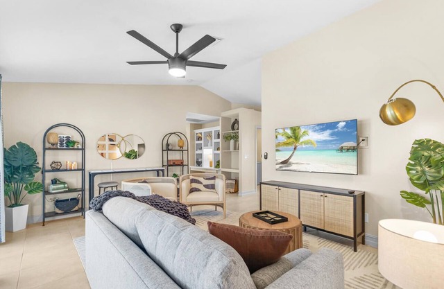 Chic 3BR Cape Coral Retreat with Lake View