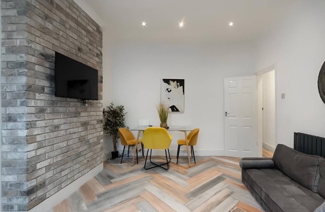 Stylish Amber retreat