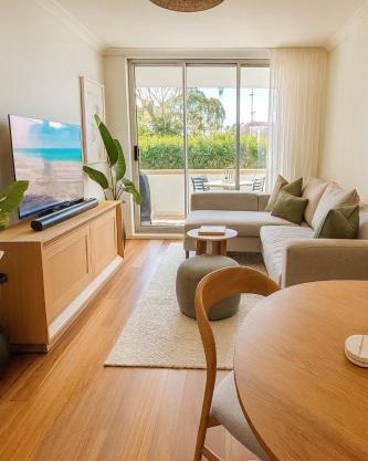 Stylish and perfectly located Bondi Beach hideaway
