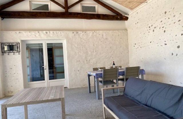 Stylish annexe at country house in South West France - Madiran, Marciac and Pau