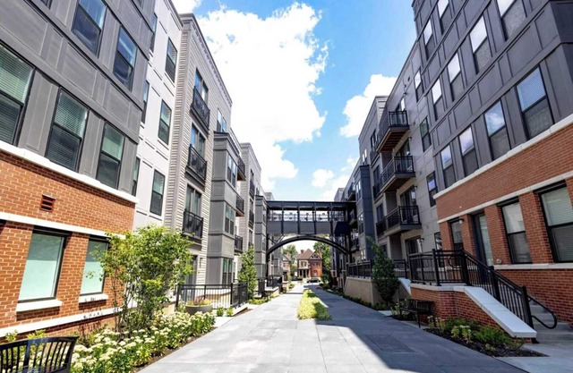 Stylish apartments near shops and entertainment
