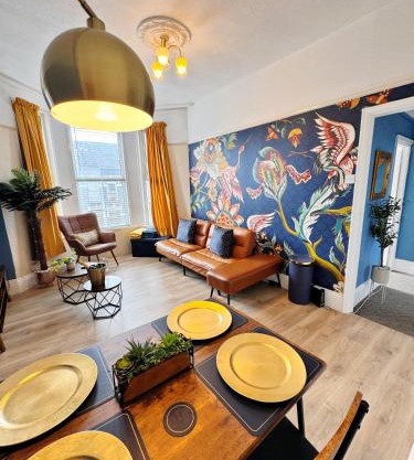 Stylish City Living 2 Bedroom Apartment
