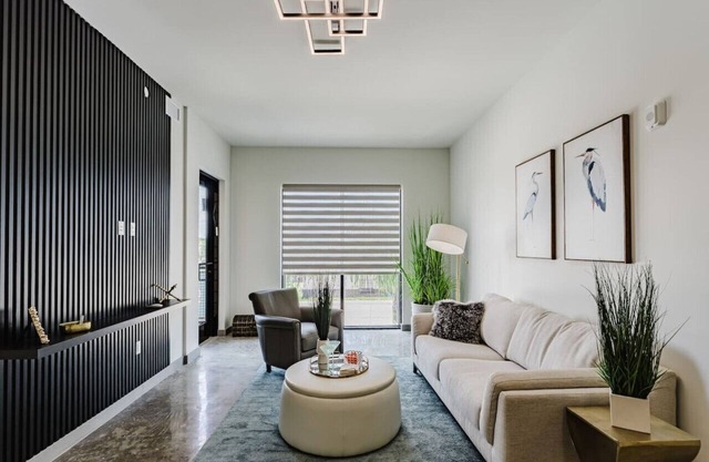 Stylish Condo - Kosher Style Apartment