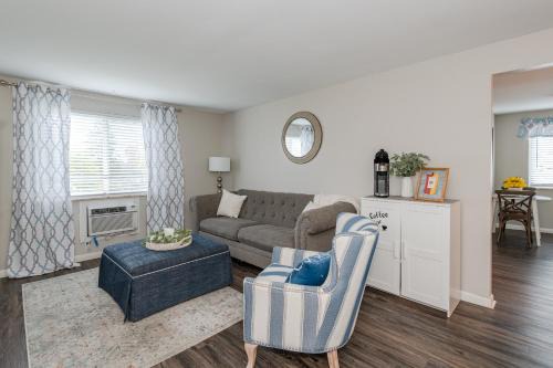 Stylish & Cozy Retreat W Modern Comforts!