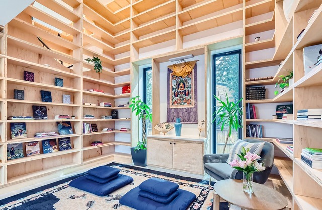 Stylish Eco-Friendly Gem, 5-min to Pearl St & CU