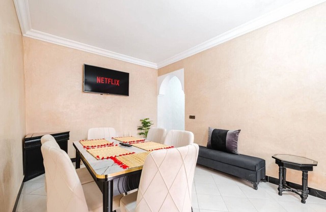 Stylish Family 2BR Apartment 2 min from Majorelle Garden & YSL– Marrakech Center