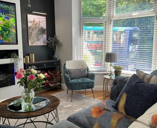 Stylish home close to Arena