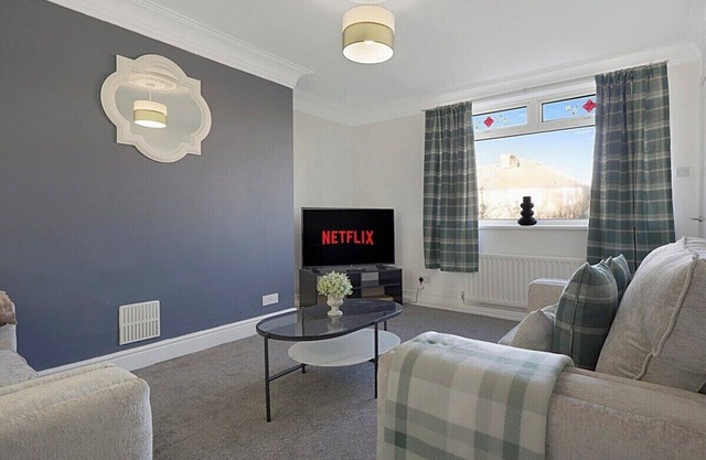Stylish home, Near Durham Heritage Coast, Sleeps 5