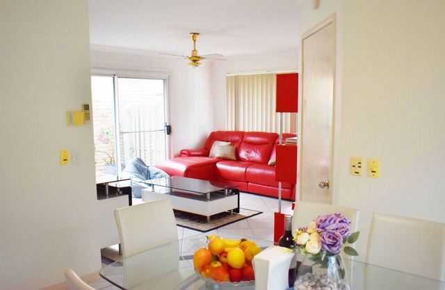 Stylish home on holiday , pet friendly