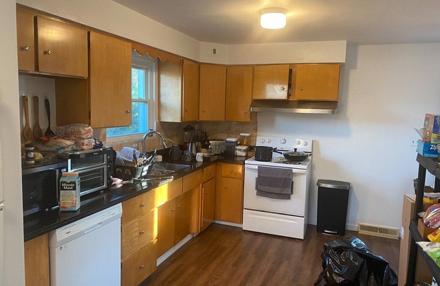 Stylish Home with fast Internet!