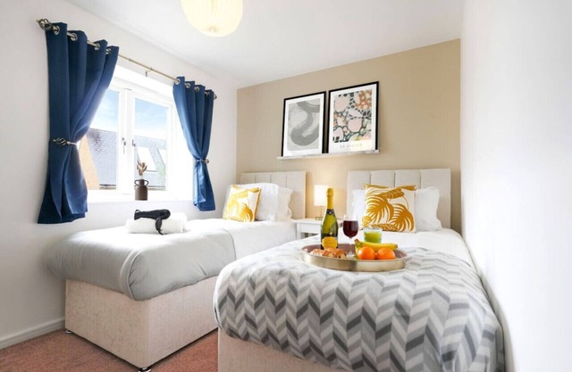 Stylish House - Free Parking, Fast Wi-Fi & SmartTV