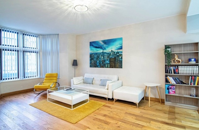 Stylish Living Apartment in Sheffield City