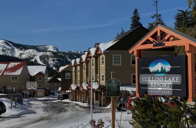 Stylish Luxury at top Mt. Hood Resort!! Located in Collins Lake - Gov. Camp