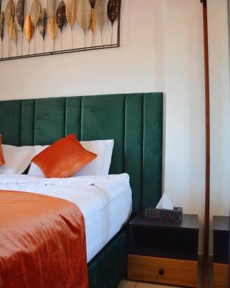 Stylish Moroccan Apartment Near Majorelle Garden, Wi-Fi, Free Airport Shuttle