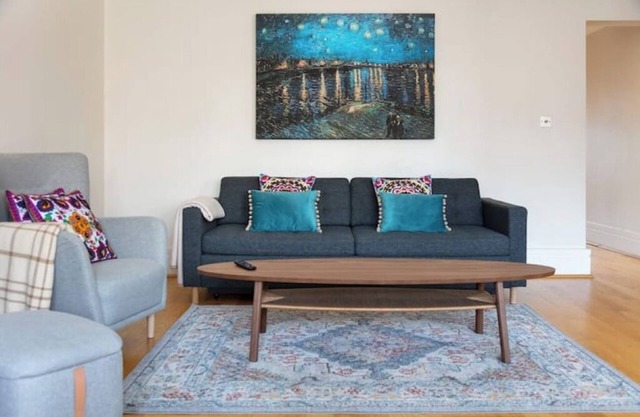 🏡 Stylish Notting Hill Retreat | 2BR Flat with Terrace, Near Hyde Park