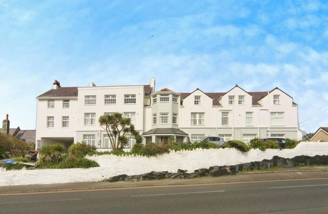 Élégant Penthouse appartement, à quelques pas de la fabuleuse plage, des pubs et des restaurants