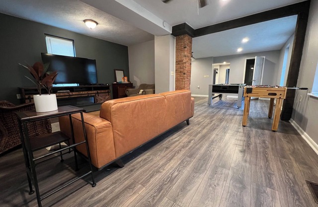 **Stylish Pet Friendly 3 Bedroom House**