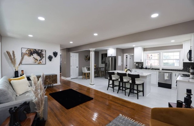 Stylish & Spacious: An Oasis for Your Getaway!