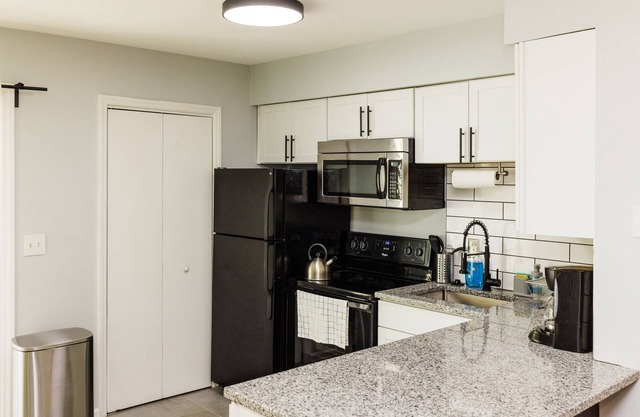 Stylish & Spacious ★ Pets OK ★ Monthly Townhome