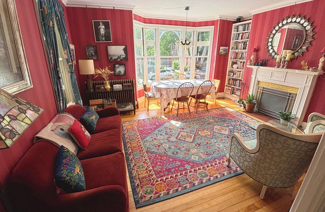 Élégant et spacieux Townhouse familial w / jardin privé, à pied du centre-ville!