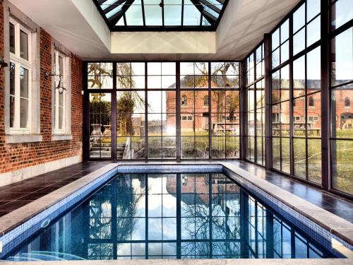 Stylish Stay with Sauna
