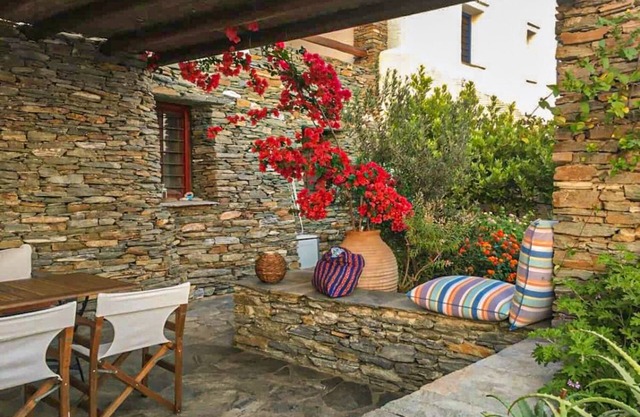 Stylish stone house with pool - Aprovato, Andros