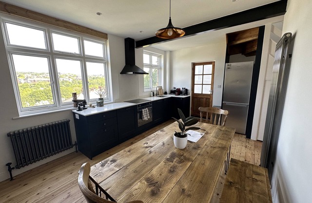 Stylish Unique 3 Bedroom House Hastings